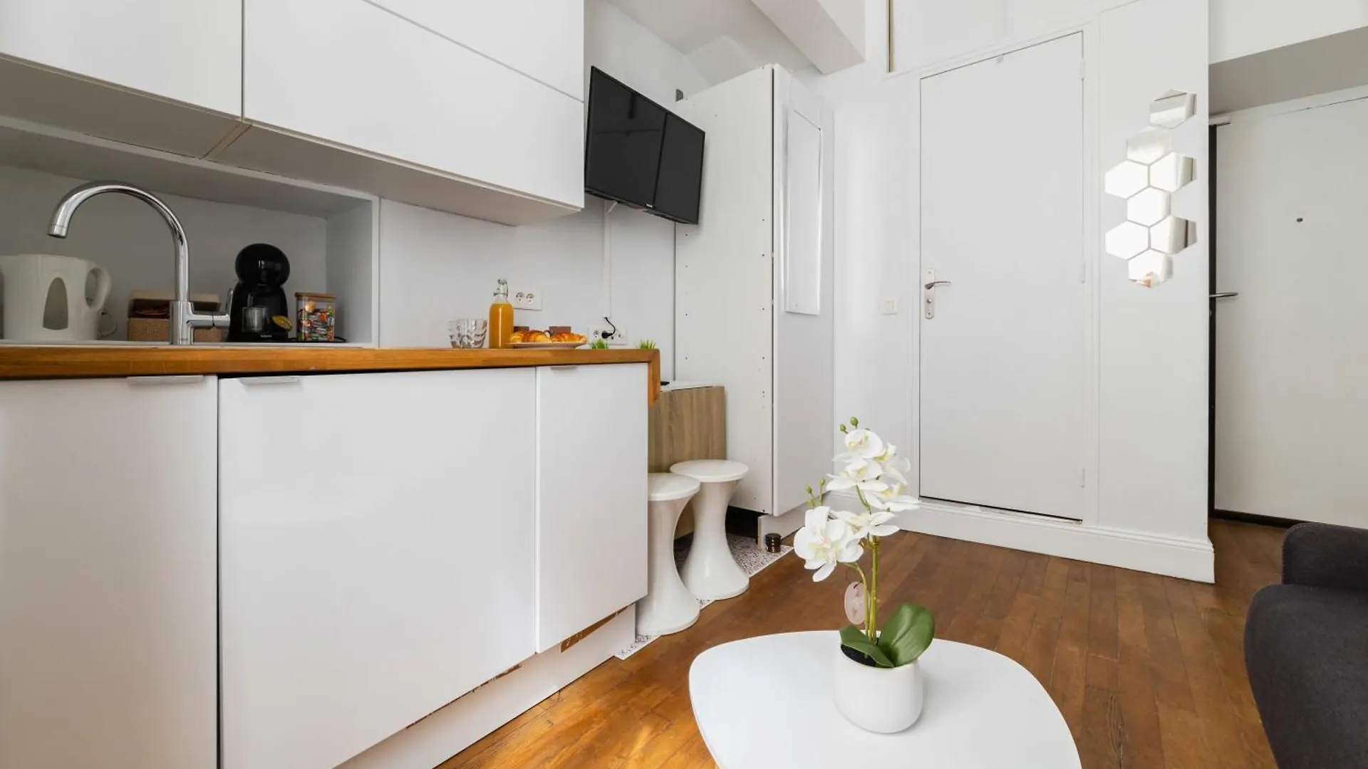 Apartment Studio Equipe Centre Nation - Paris 12 - 2P - Flat-Guest